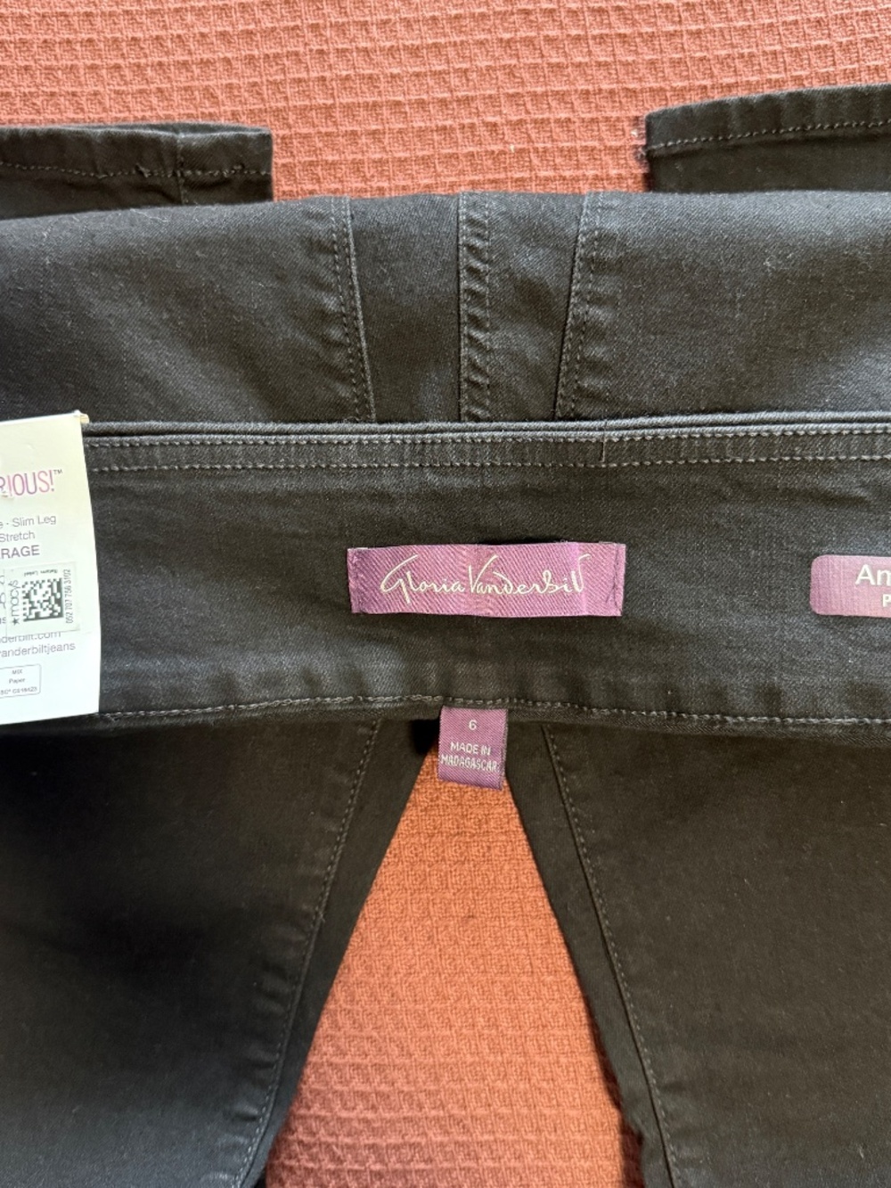 Pants - Picture 5 of 8